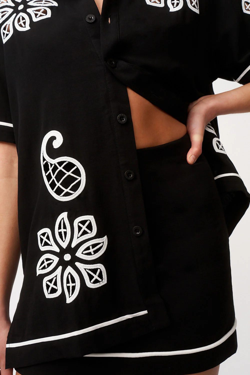 Alfresco Sun Shirt - Black Ivory - Image 4