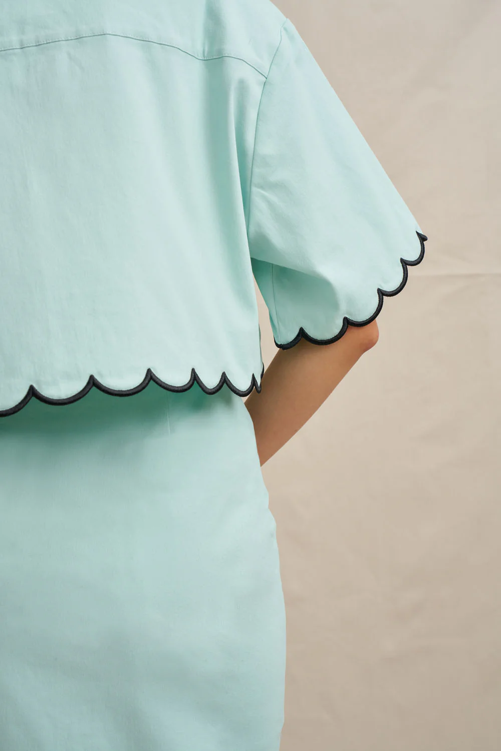 Kalani Crop Shirt - Image 4